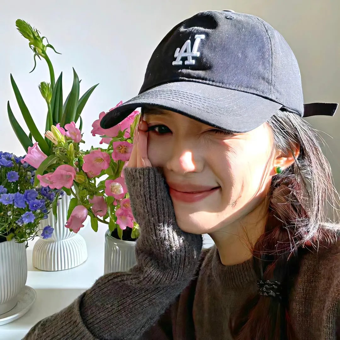 新生的秘密海报